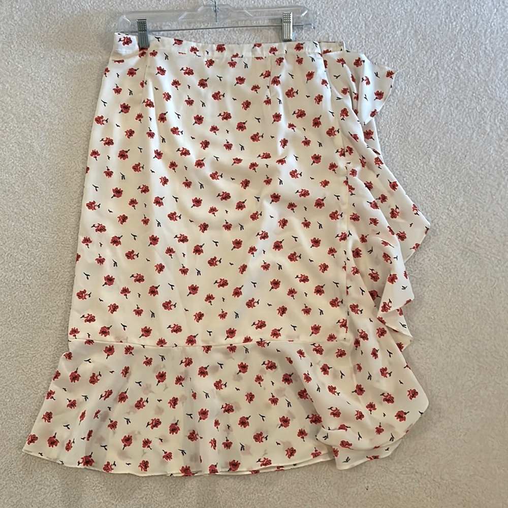 Sugar +lips brand. Size large. Cream with bright orange/touch of red flowers.